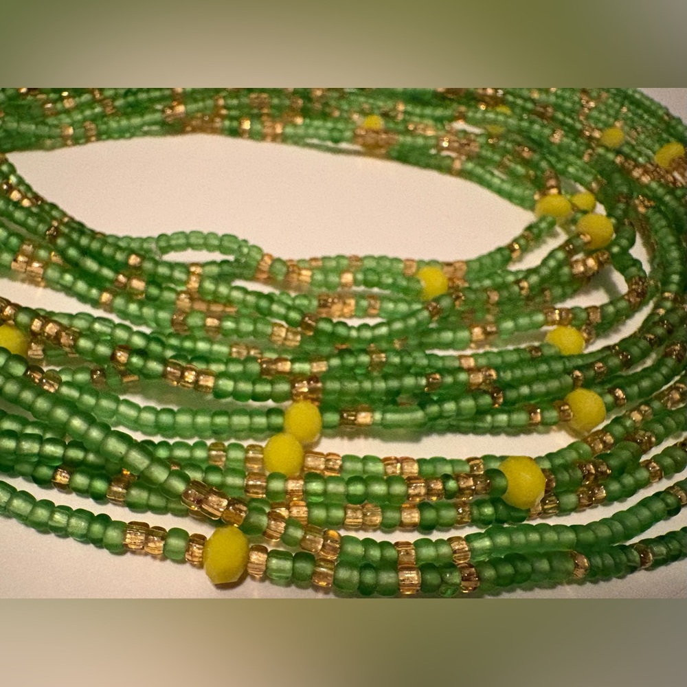 NWT “Lemonade Drops” Green Yellow Gold Waistbead w/Textured Beads Intermediate